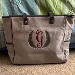 Two Tone Cindy Tote by thirty-one